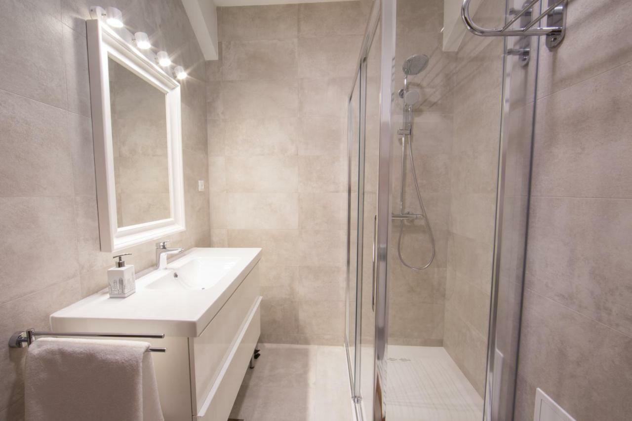 Melody M Apartment With Private Pool Split Exterior foto